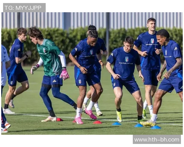 意大利足球洛的辉煌历程与未来展望:从传统强队到现代战术革新 意大利足球洛的辉煌历程与未来展望:从传统强队到现代战术革新